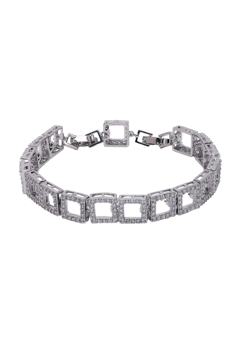 Diva Hollow Square Chain Bracelet