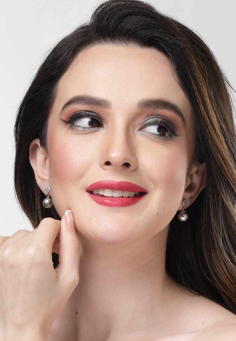 Vintage-Inspired Silver-Coloured Dangle Earrings