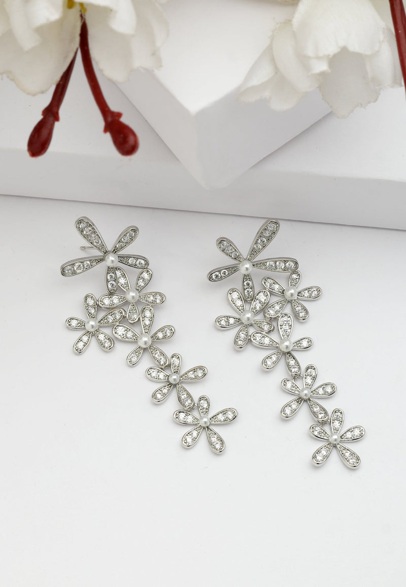 Diva Gleaming Floral Dangle Earrings