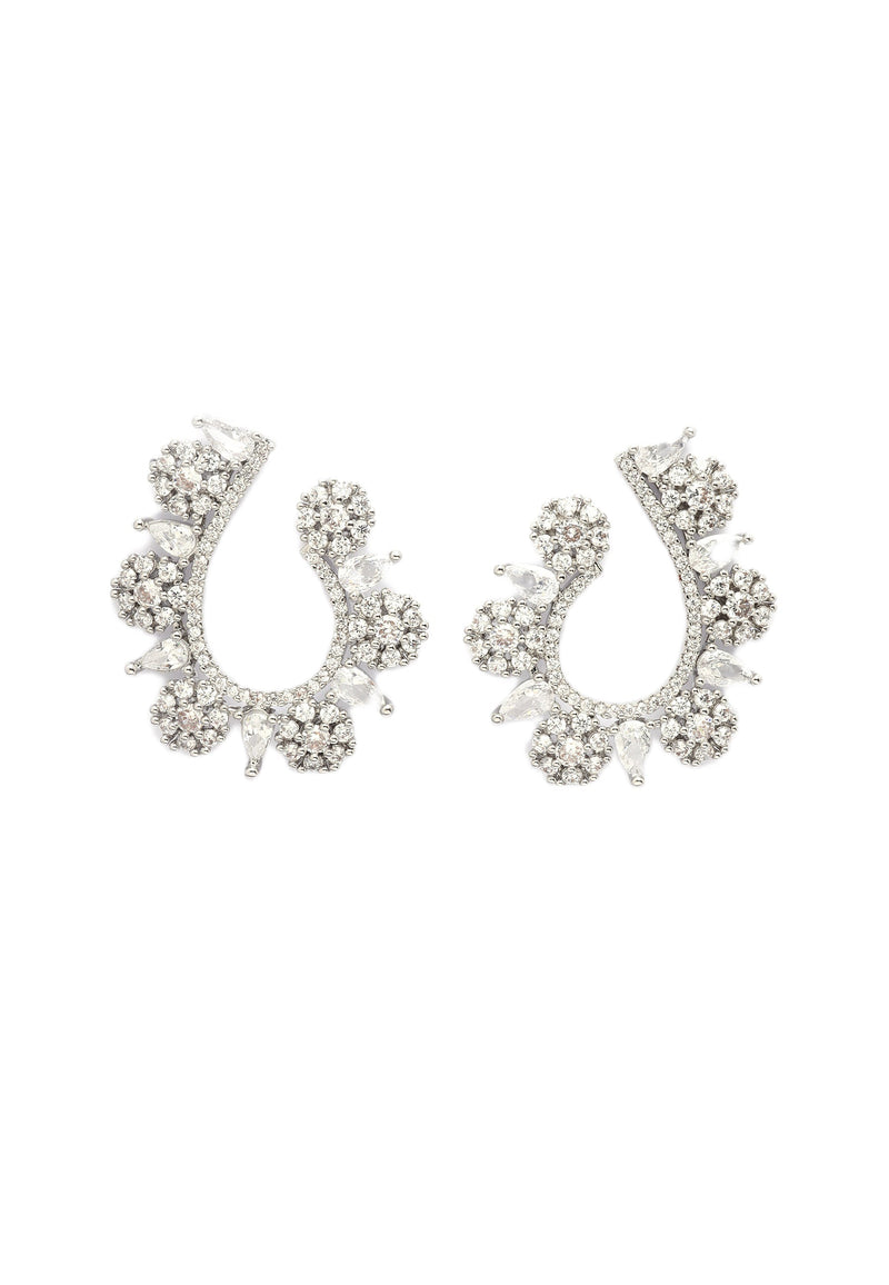 Dainty Floral Earrings and Necklace Set